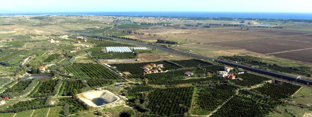 Вилла Il Giardino Del Sole Аньоне-Баньи Экстерьер фото